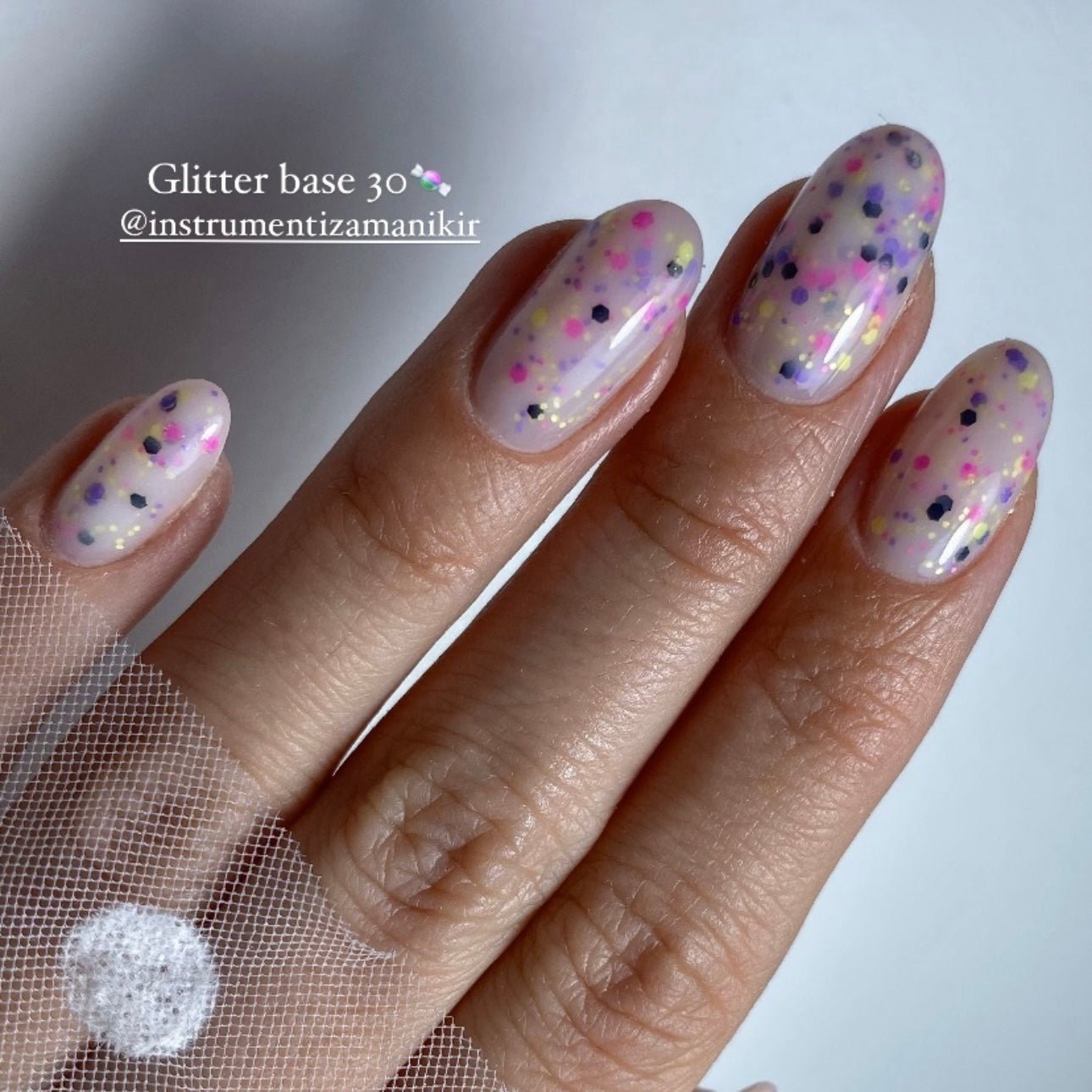Glitter Base 30 - 15ml - Brands of I.Z.M