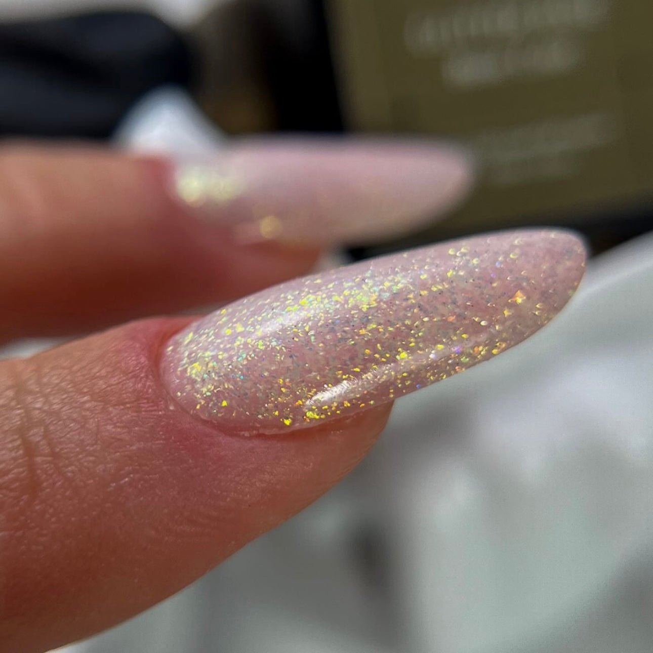 Glitter Base 41 - 15ml - Brands of I.Z.M