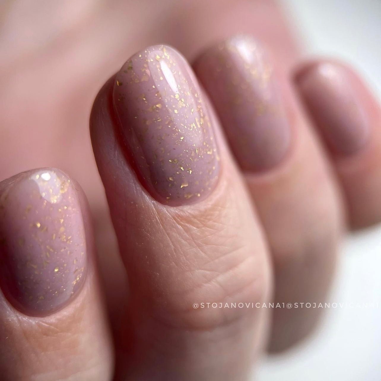Glitter Base 4 - 15ml - Brands of I.Z.M