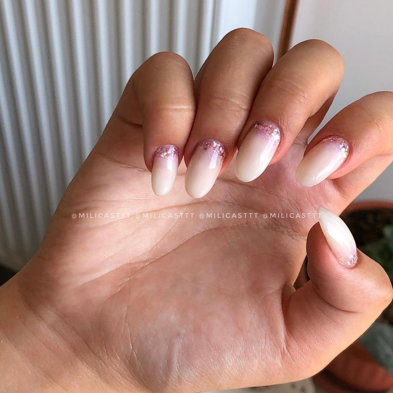 Glitter by I.Z.M - 001 ( 15g ) - Brands of I.Z.M