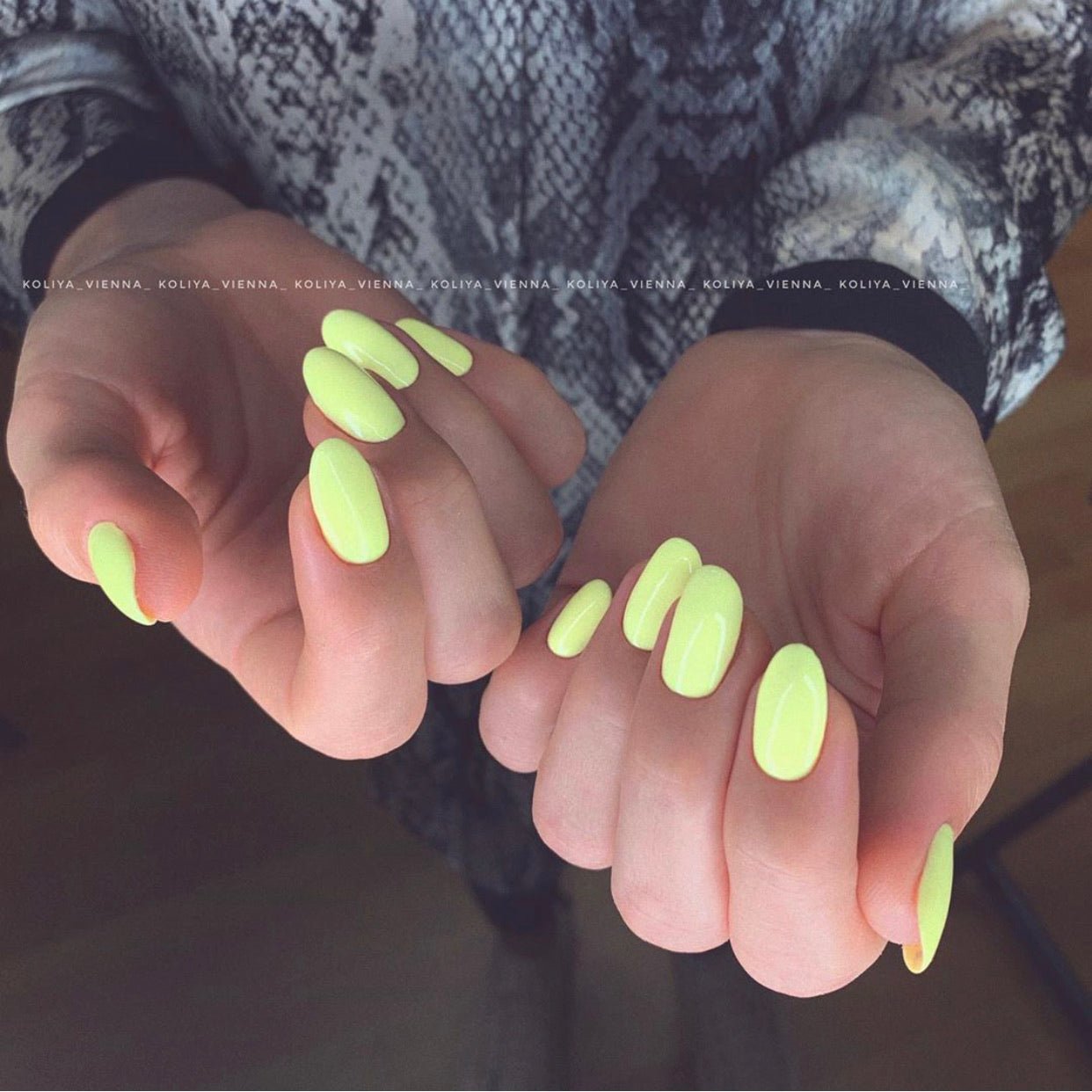 I.Z.M - 005 - Pastel Yellow - ( 5ml; 15ml ) - Brands of I.Z.M