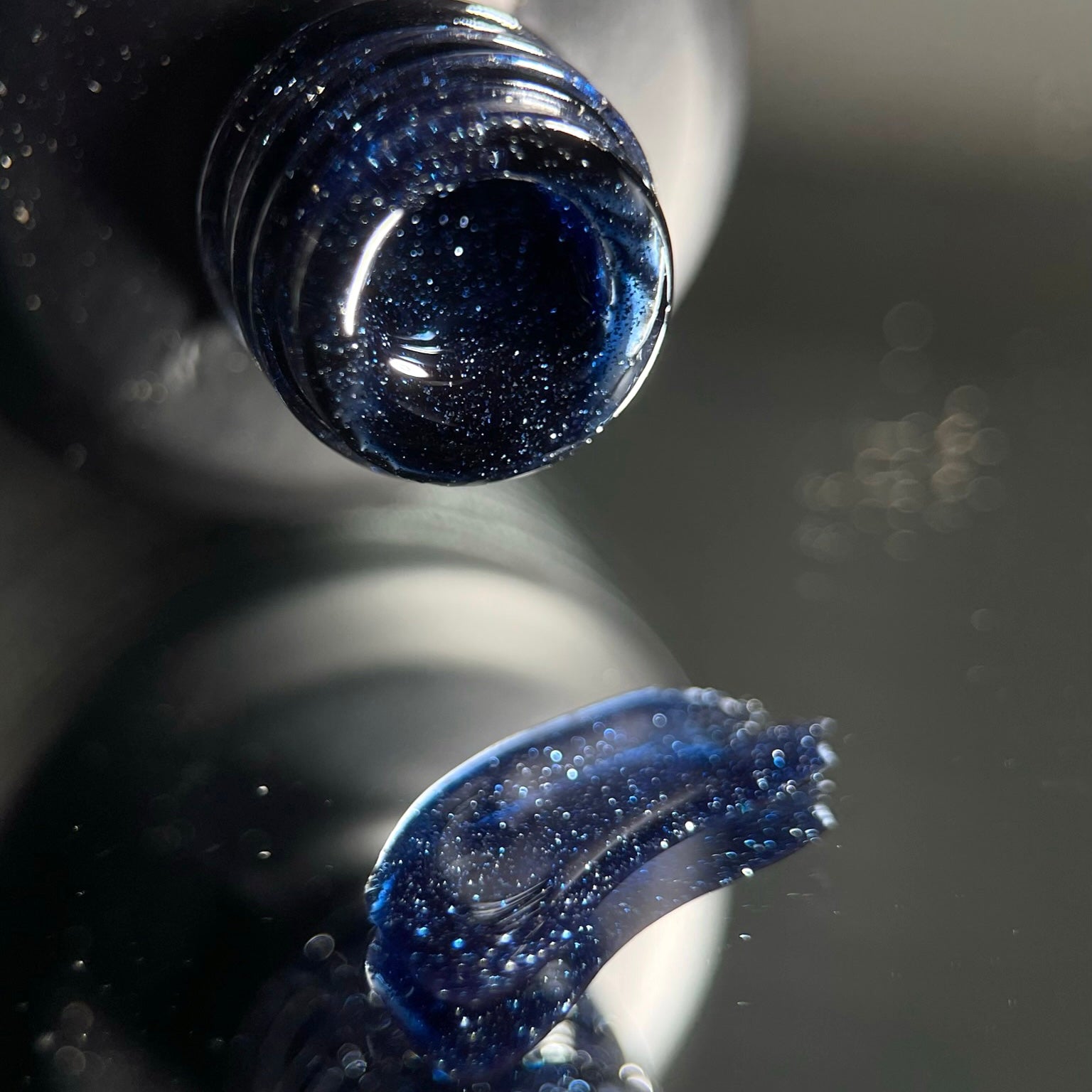 I.Z.M - 069 ( Reflective 🪩) - ( 5ml; 15ml ) - Brands of I.Z.M